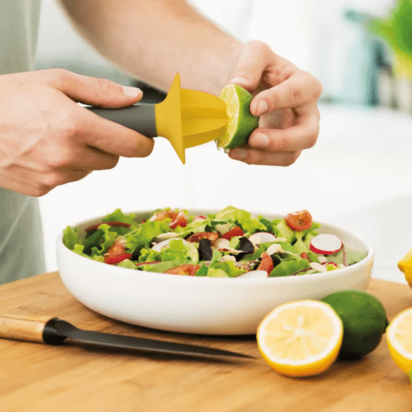 عصارة يدوية 13 سم