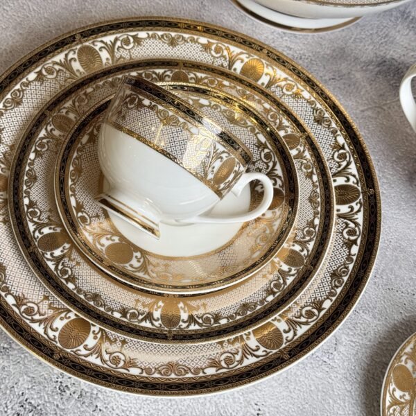 طقم سفره 60 قطعه – LS6662B