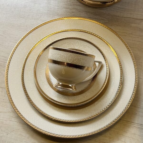 طقم سفره 60 قطعه – LS5560