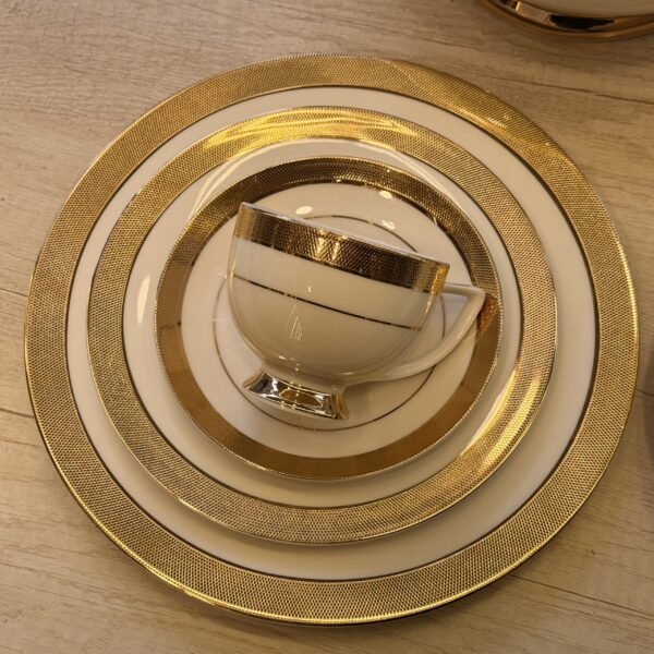 طقم سفره 60 قطعه – LS6660G