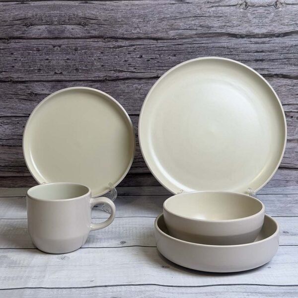 طقم عشاء بورسلين 30 قطعة – Biege Matt – A05