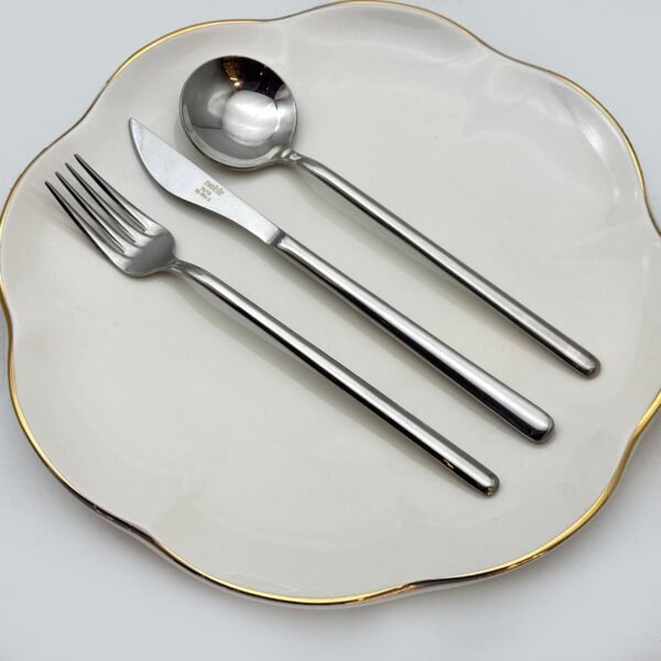 شنطة معالق تركى 89 قطعة – Nehir Sofia Silver