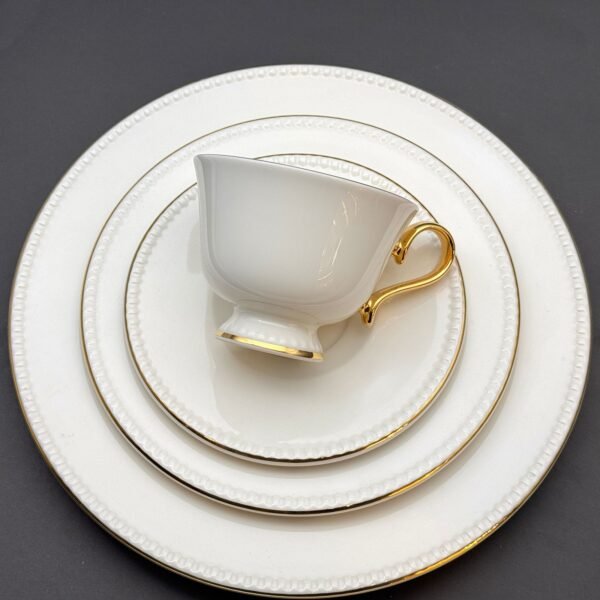 طقم سفره 114 قطعه تايلاندى – S307 – Qualitier